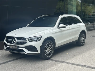 MercedesMercedes 2022-Benz GLC-Classe modifiée trois GLC260 L
